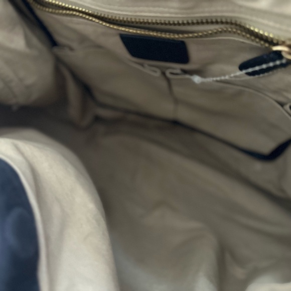 Ugg Gray Leather Hobo Bag - Picture 7 of 7